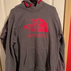 Dark grey men’s north face hoodie size XL